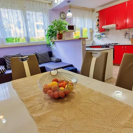 Anita Apartment *